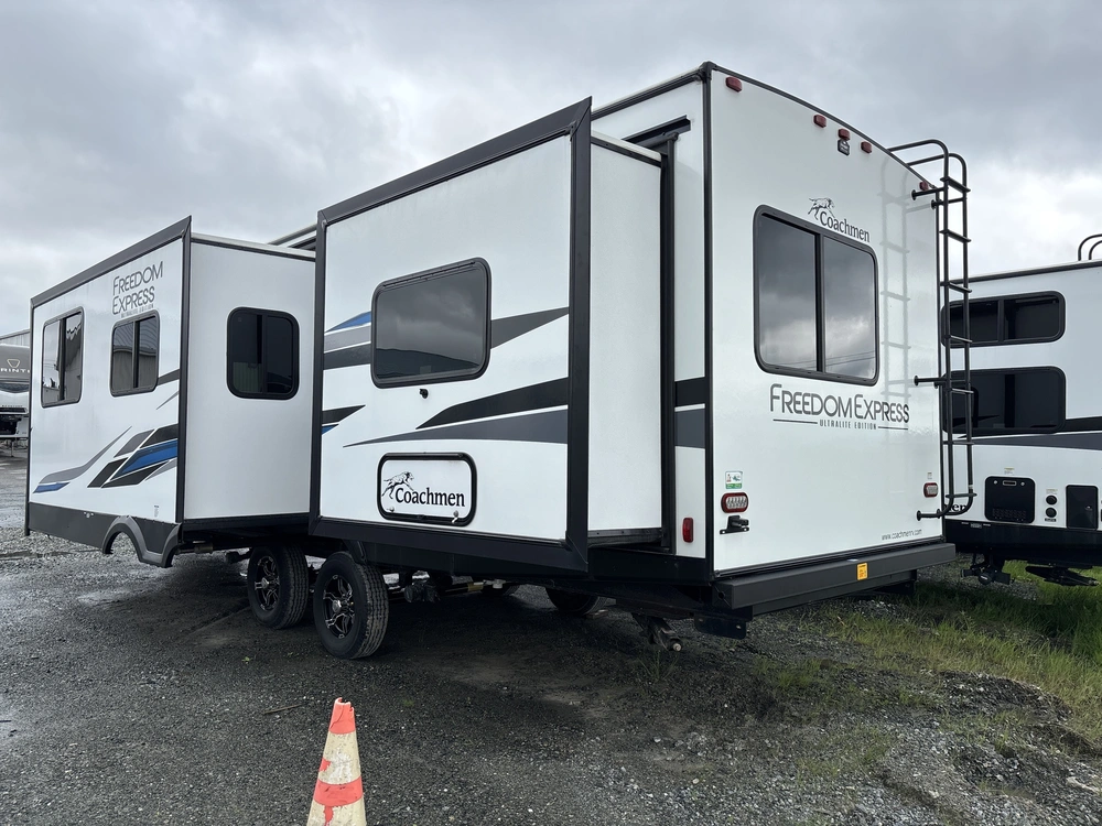 2024 Coachmen Fr. Express 259fkds alt
