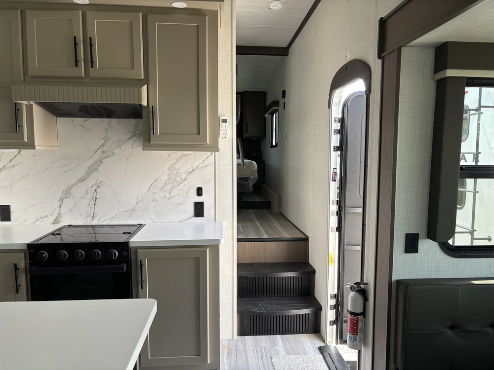 2026 Keystone Rv Cougar 28rli alt