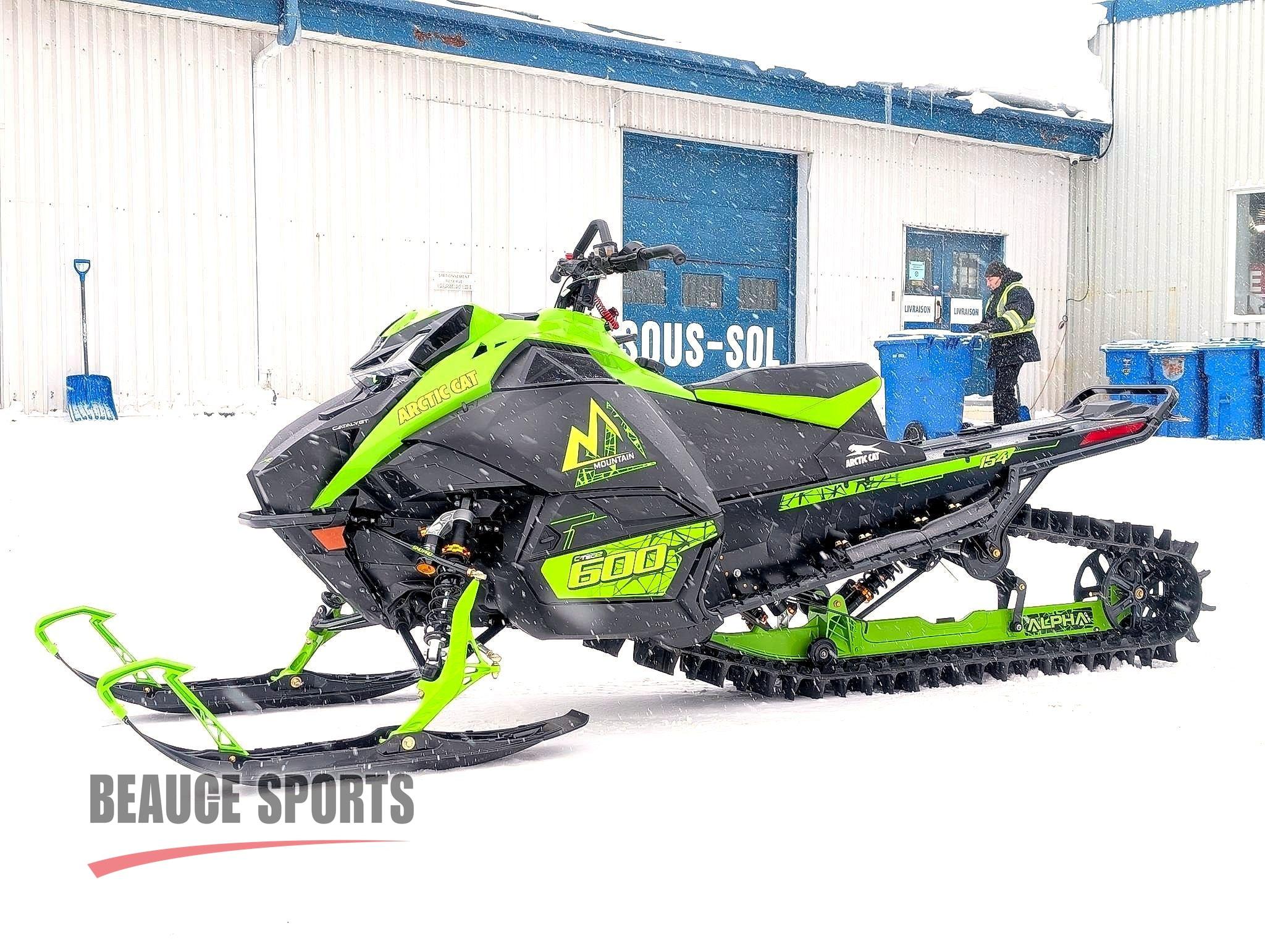 2025 Arctic Cat MOUNTAIN 600 154 SP - ES M6 M600 MTN catalyst SNO PRO ELECTRIC START 2.6 | 🌍 Concurrents : RMK 650 / Summit 600R / Lynx 🌍 |