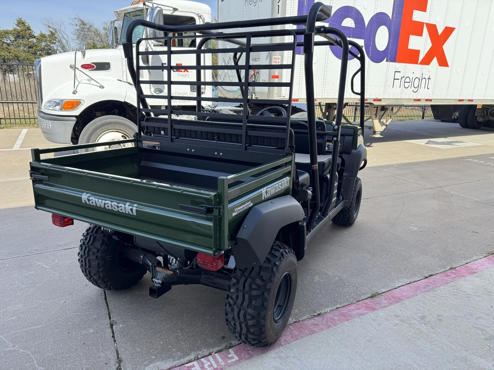 2027 Kawasaki Mule 4010 Trans4x4 alt