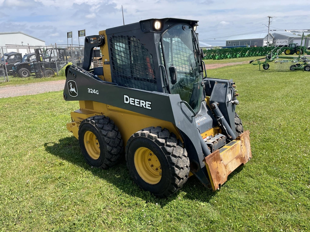 John Deere 324g 2024 alt
