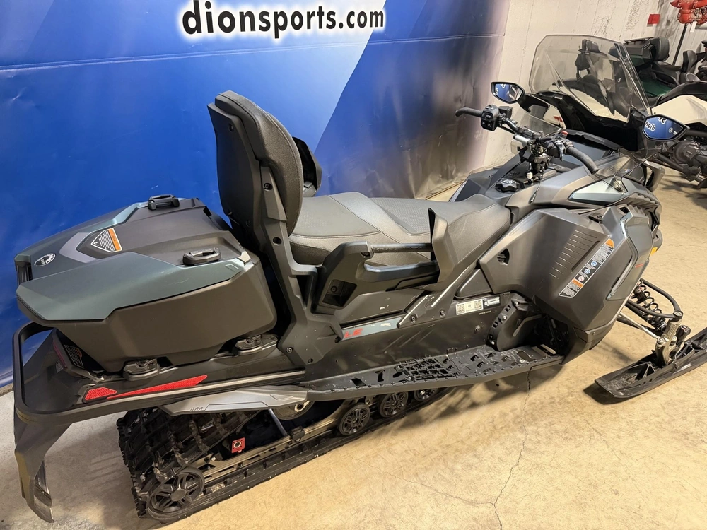 Ski-doo Grand Touring Le Platinum 900 Ace 2026 alt