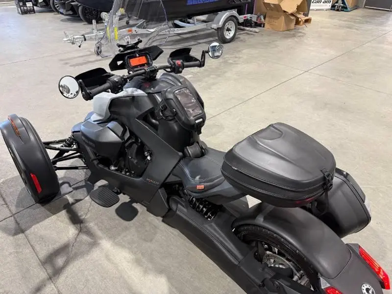 Can-Am ryker 900 ace 2020