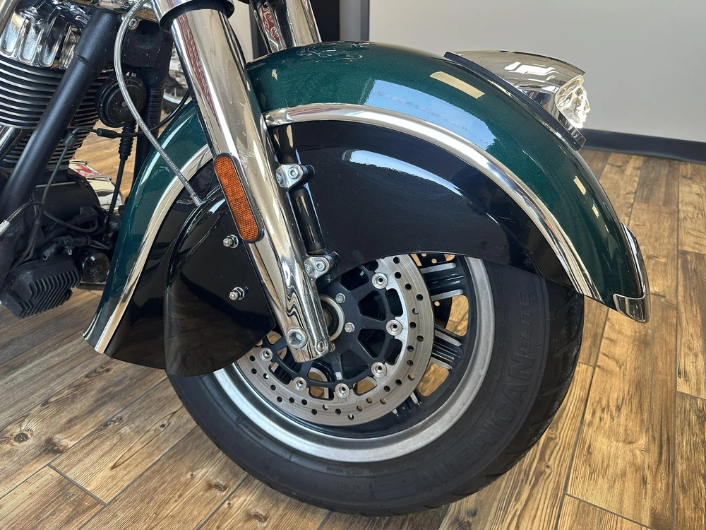 Indian Motorcycle Springfield 2019 alt