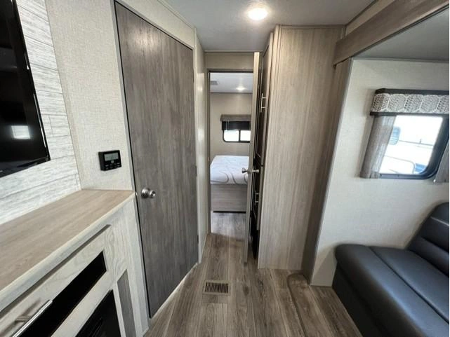 Coachmen Catalina Legacy 263fkdsle 2023 alt