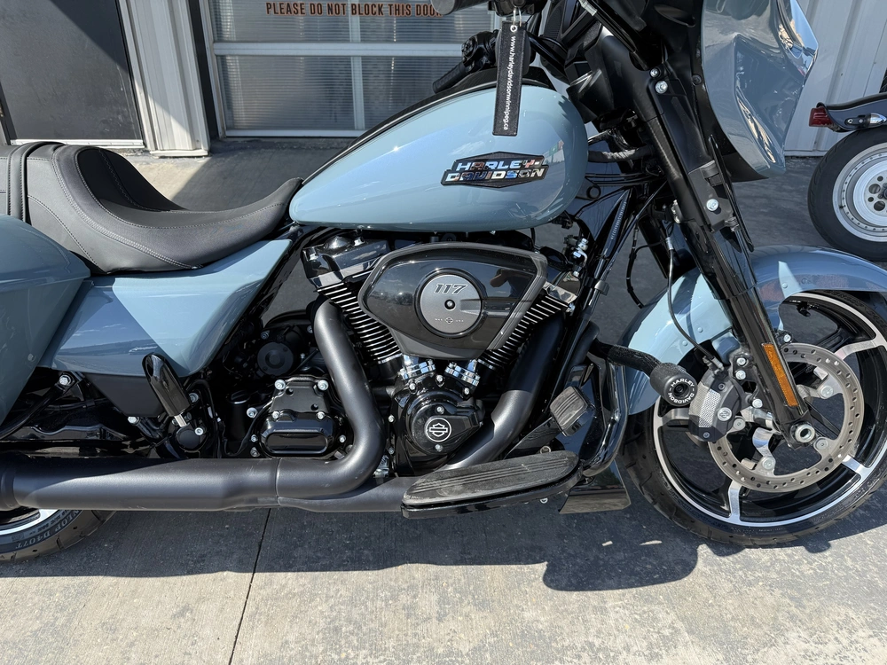 2024 Harley-davidson Street Glide alt