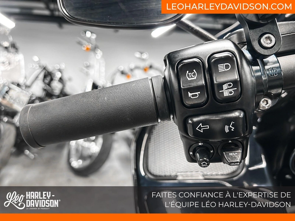 Harley-davidson Fltrxs Road Glide Special 2020 alt