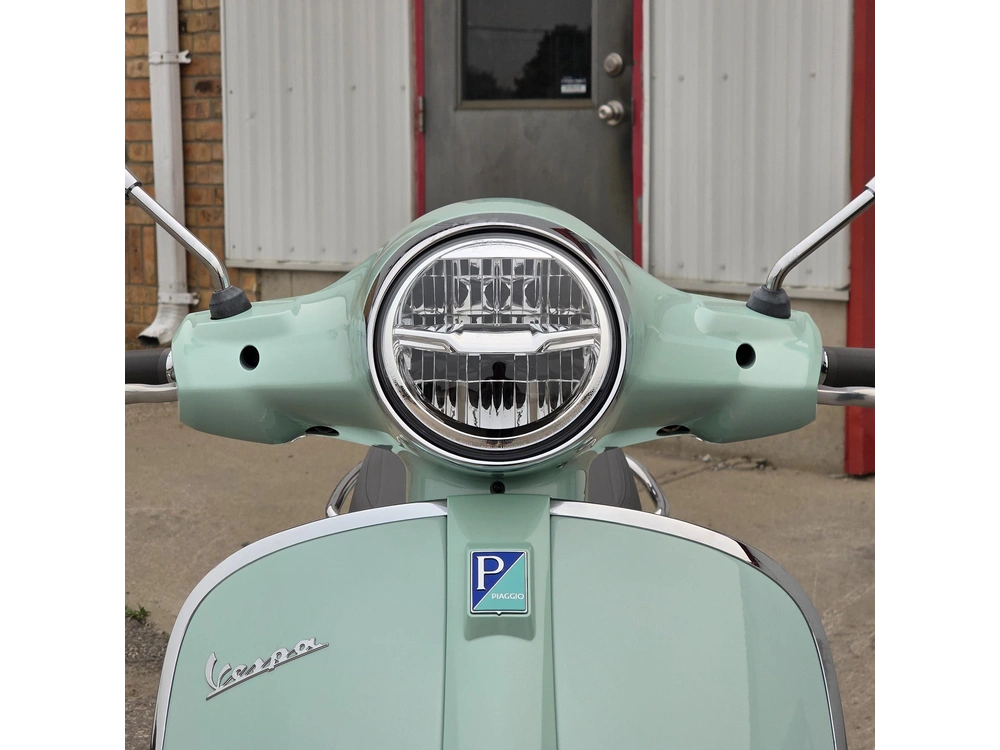 2026 Vespa Gts 310 alt