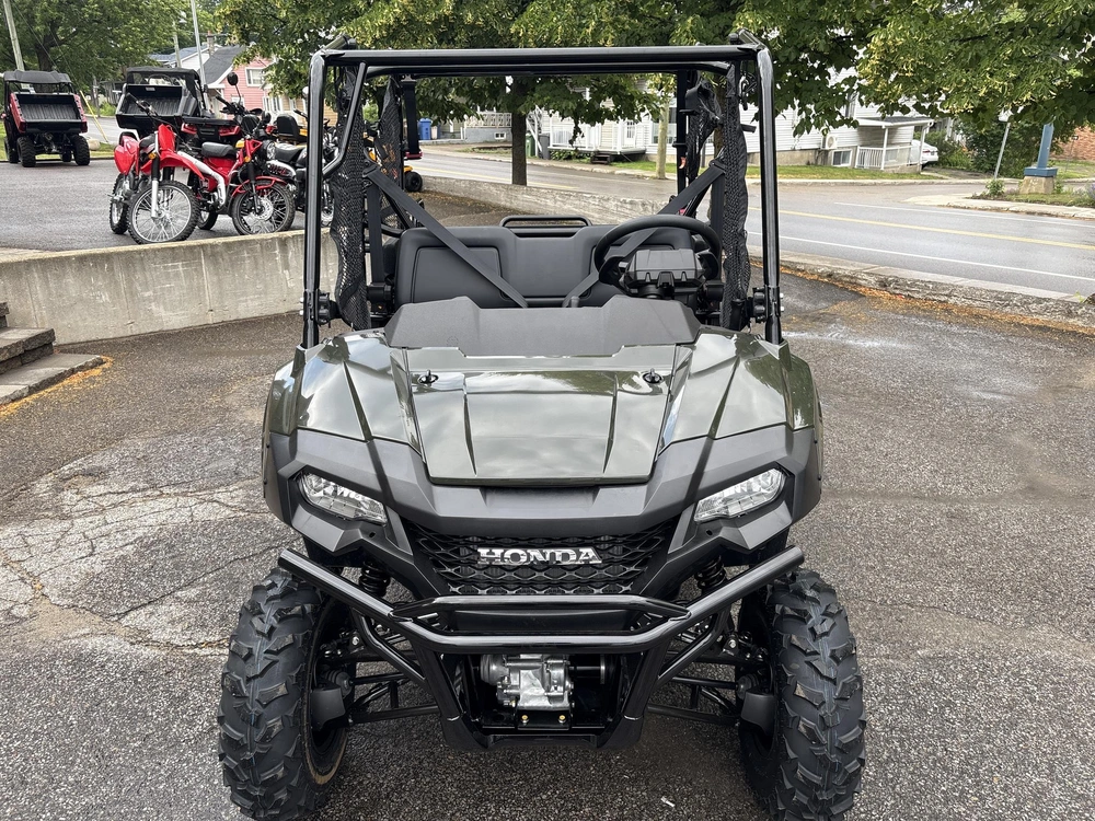 Honda Pioneer 700-4p Dlx 2026 alt