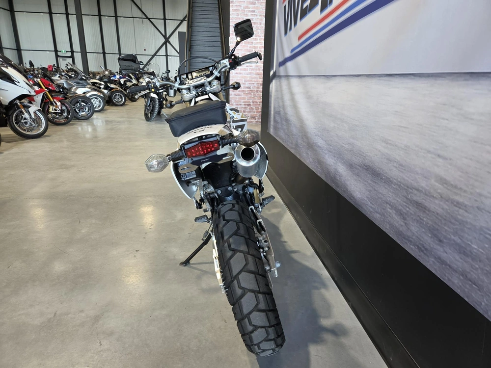 Suzuki Drz 400 2015 alt