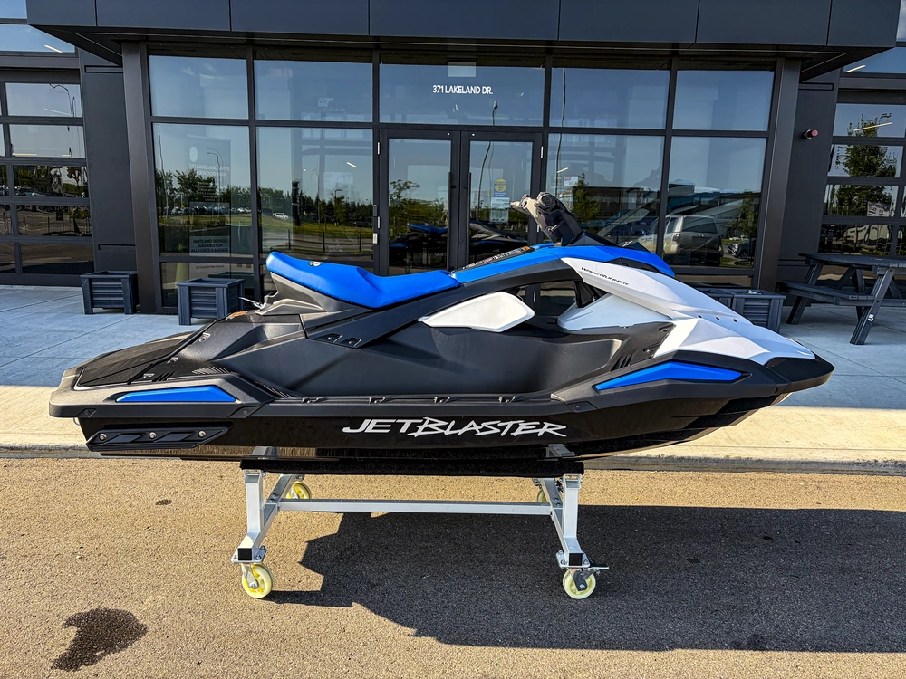 2026 Yamaha Jetblaster 2-up alt