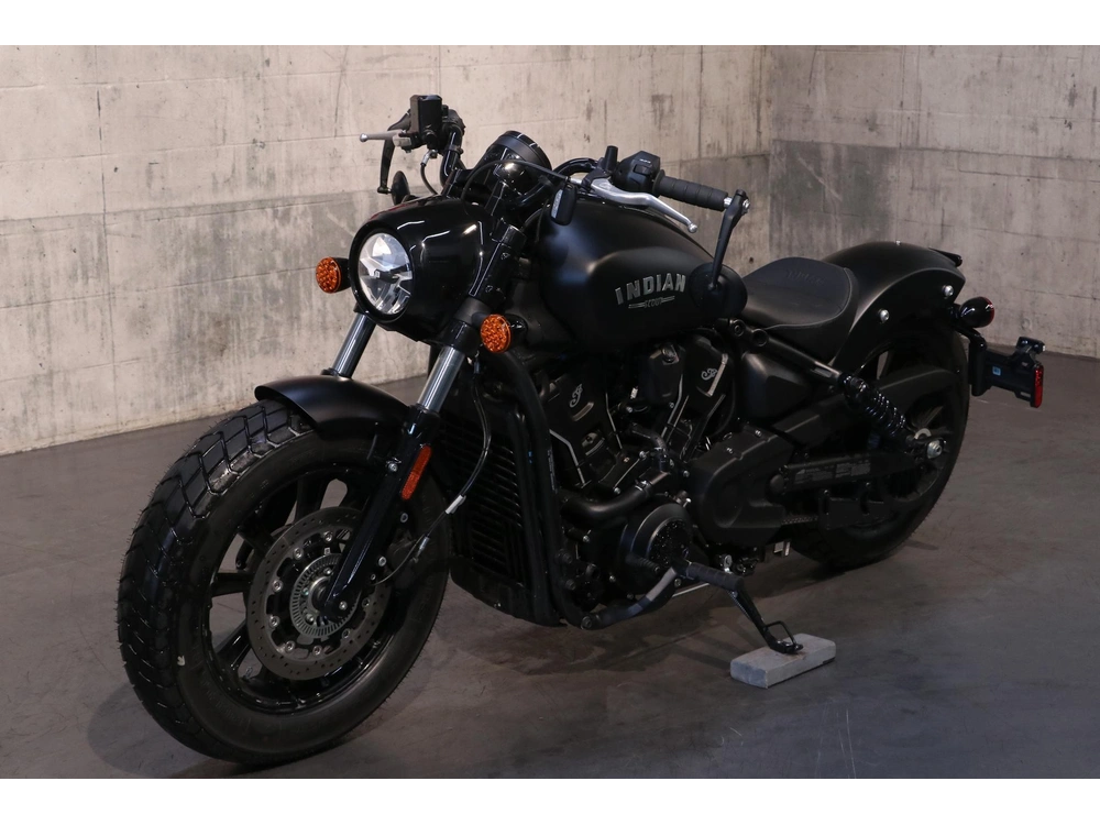 2025 Indian Motorcycle Scout Bobber Limited +tech alt