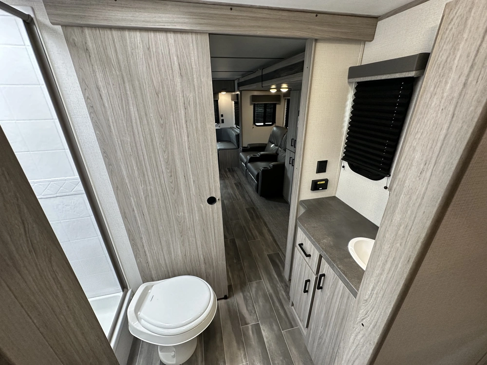 2022 Keystone Rv Passport 252rd alt