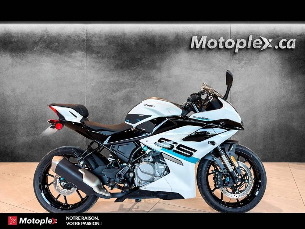 Cfmoto 300 Ss *liquidation* 2024 alt