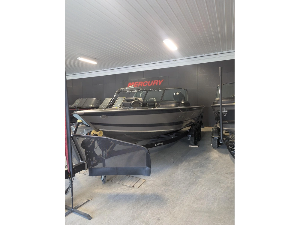 2025 Lund Boat Co 2075 Impact Xs alt