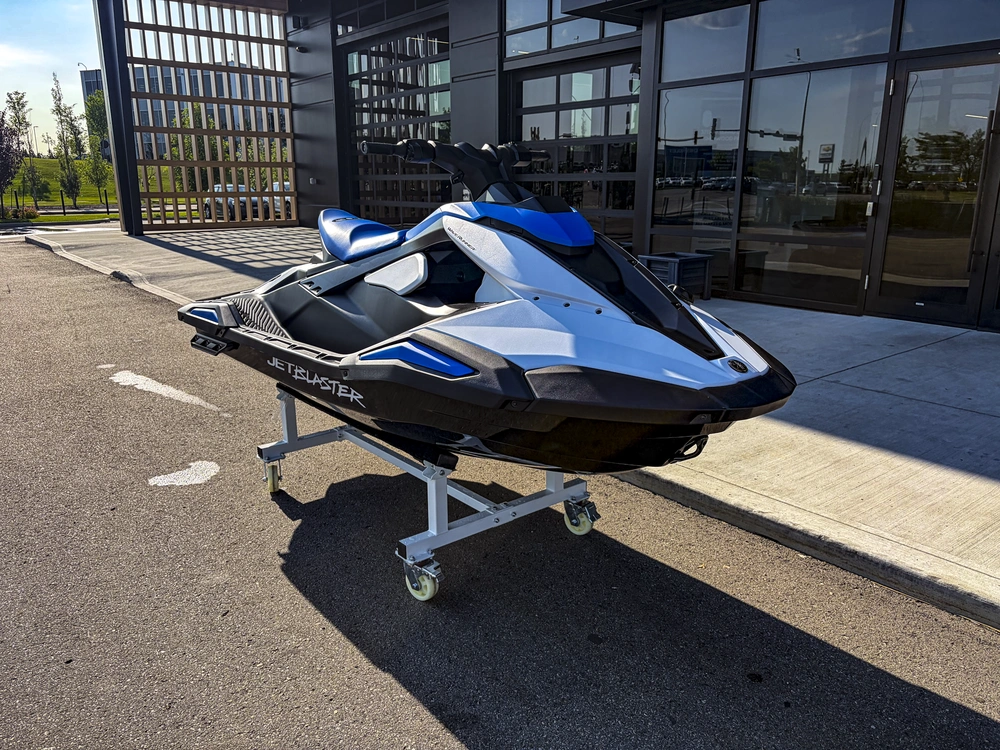 2026 Yamaha Jetblaster 2-up alt