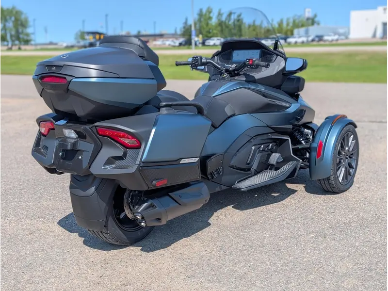 2026 Can-Am Spyder RT Limited - Mineral Blue