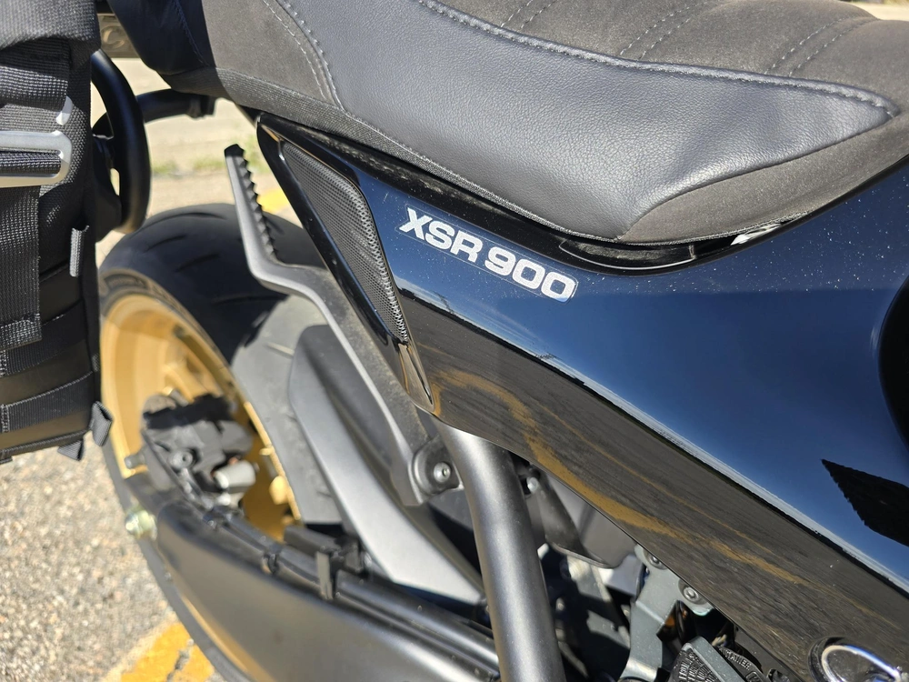 2025 Yamaha Xsr900 alt