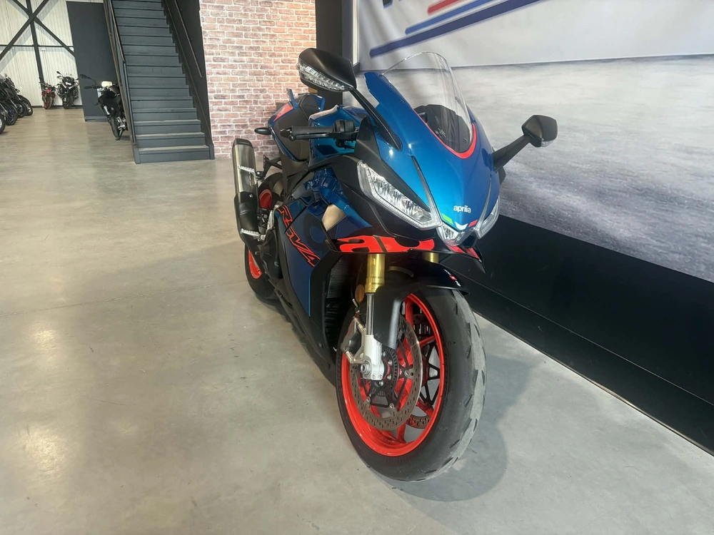 Aprilia Rsv4 2026 alt