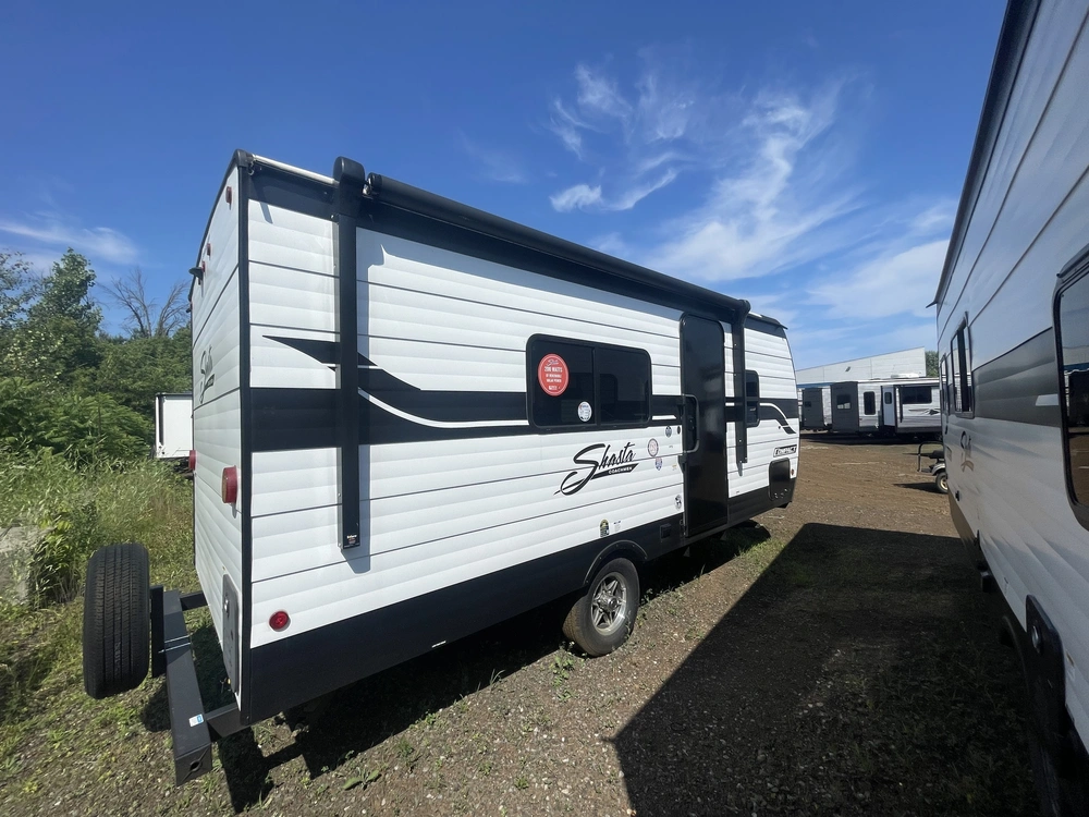 2026 Coachmen Shasta 18 Fq alt