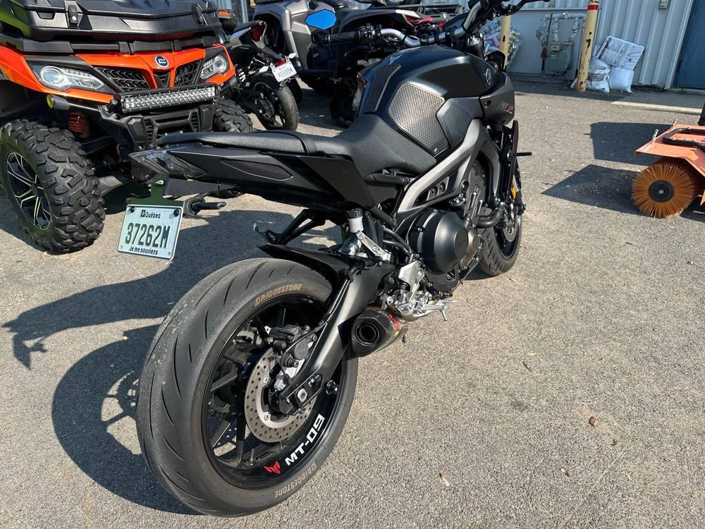 2020 Yamaha Mt-09 alt