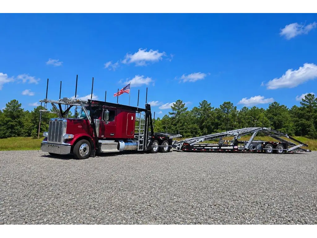 Peterbilt 589  2025