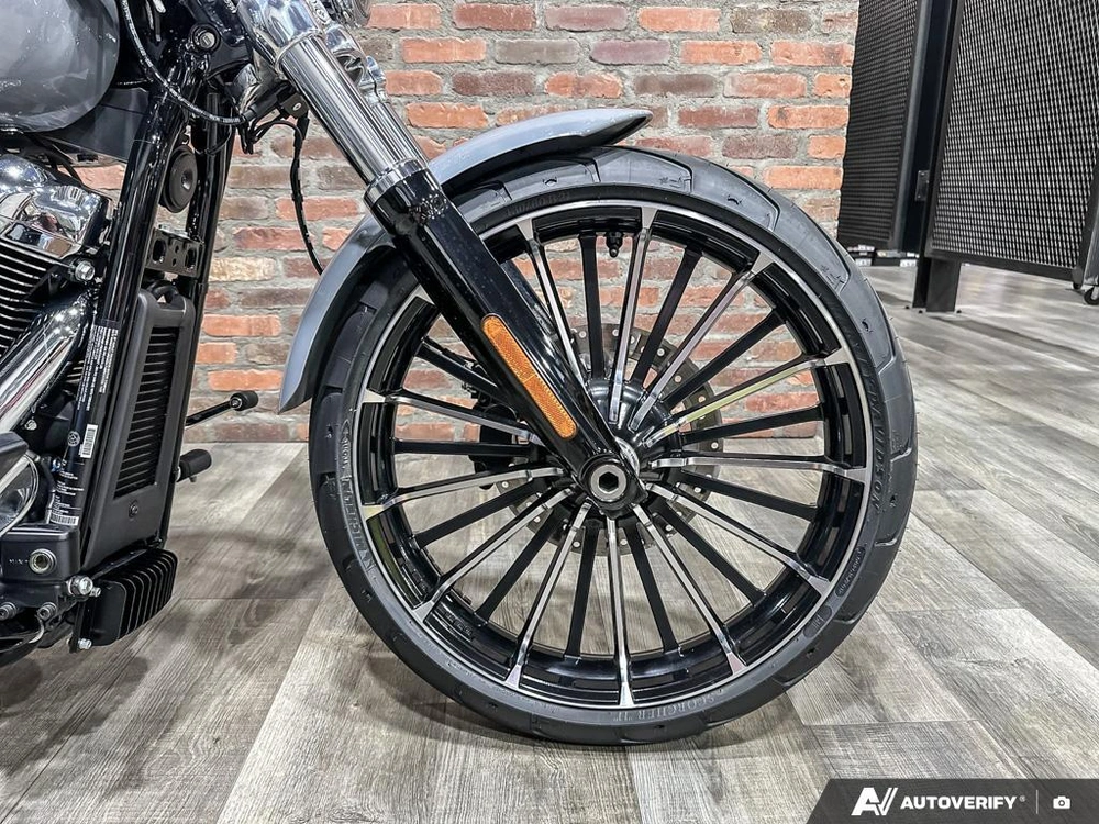 2026 Harley-davidson Breakout alt