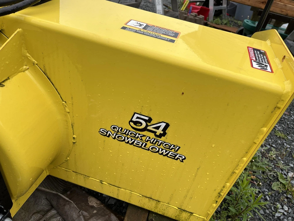 John Deere 1025r 2023 alt
