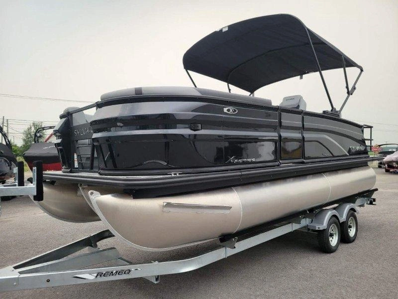 Sylvan X1 Ulz Platinum / Yamaha F150 2026 alt