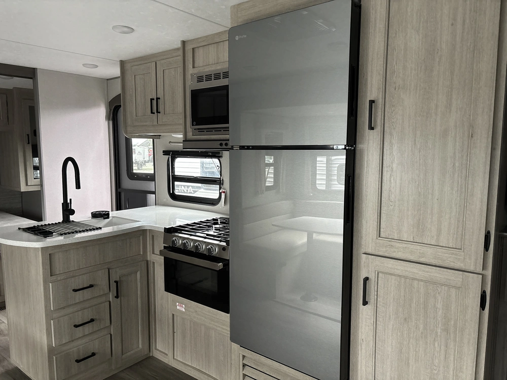 2026 Coachmen Catalina 273dbhckl alt