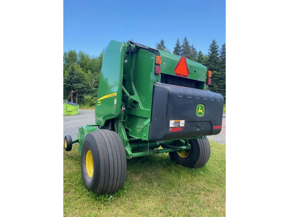 John Deere 450m 2019 alt