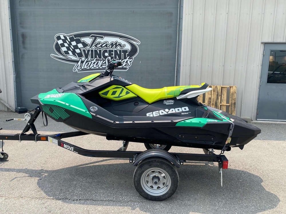 2021 Sea-doo/brp Spark Trixx 3-up alt