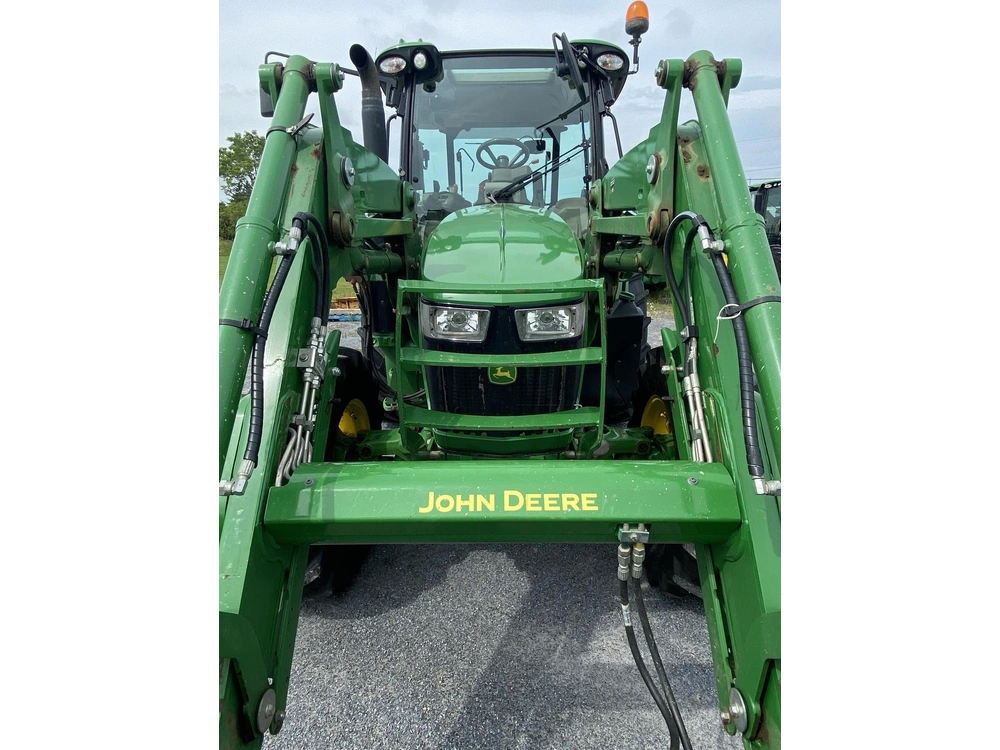 John Deere 5125r 2021 alt
