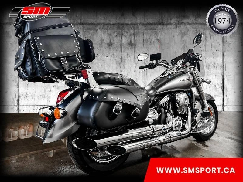 Kawasaki Vulcan Classic 900 2024 alt