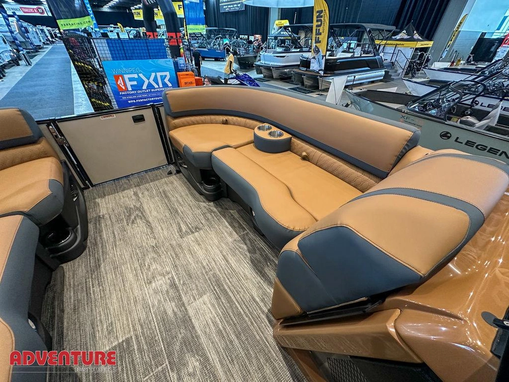 2026 Other Levata 23 Qls Windshield alt