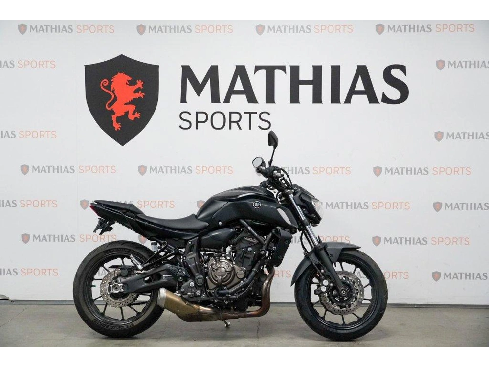 2019 Yamaha Mt-07 alt