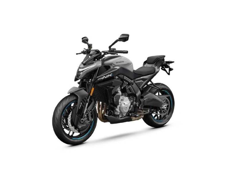 2026 Cfmoto 675nk alt