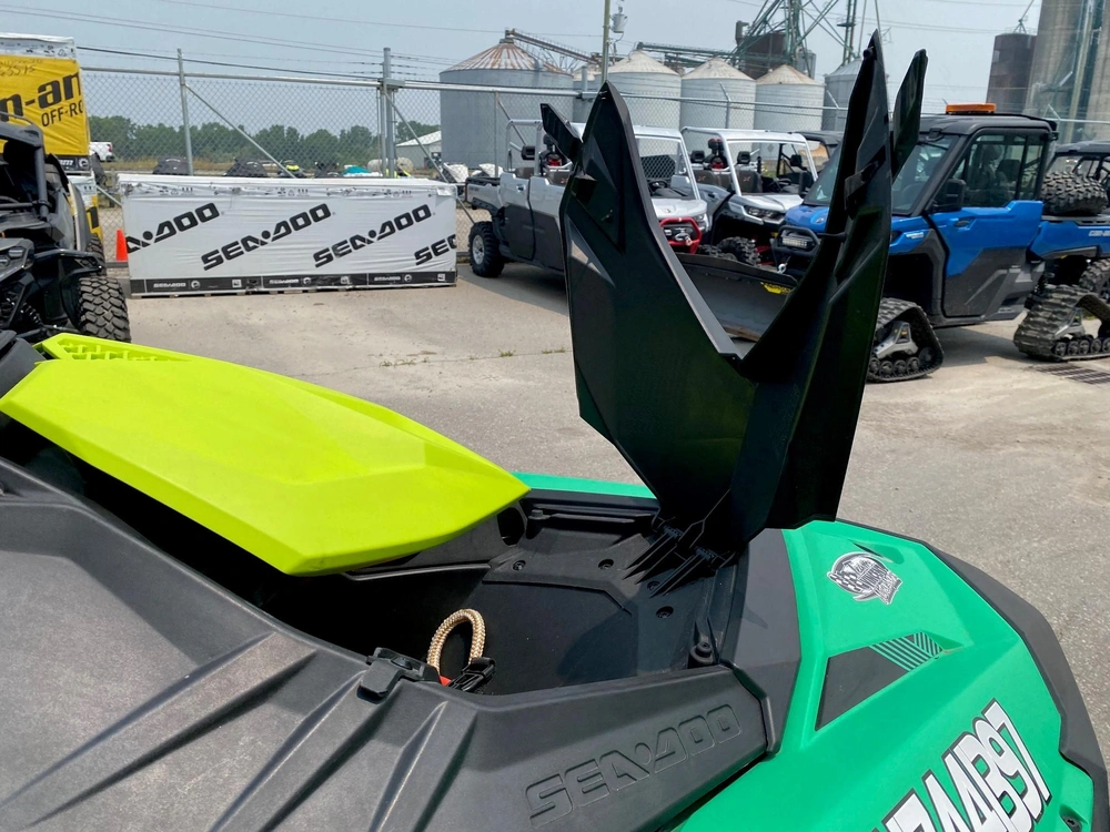 2021 Sea-doo/brp Spark Trixx 3-up alt