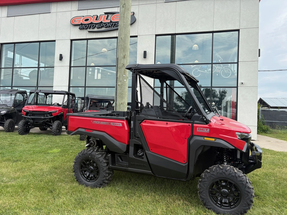 Honda Pioneer 1000 3 Places Deluxe Edition 2026 alt