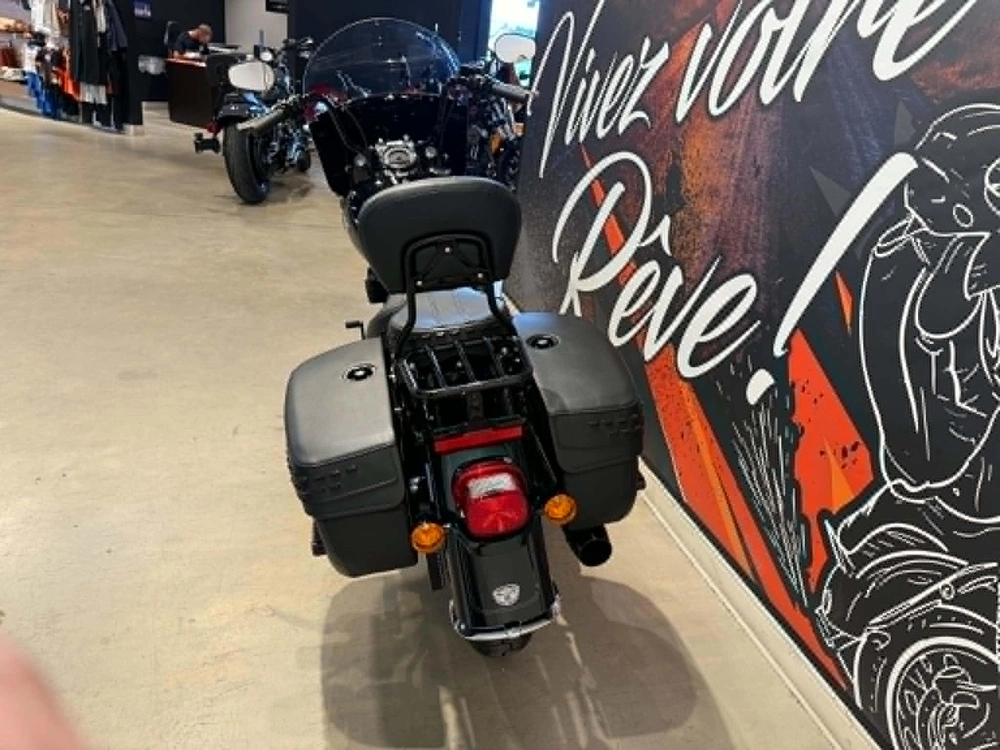 Harley-davidson Heritage Softail 2024 alt