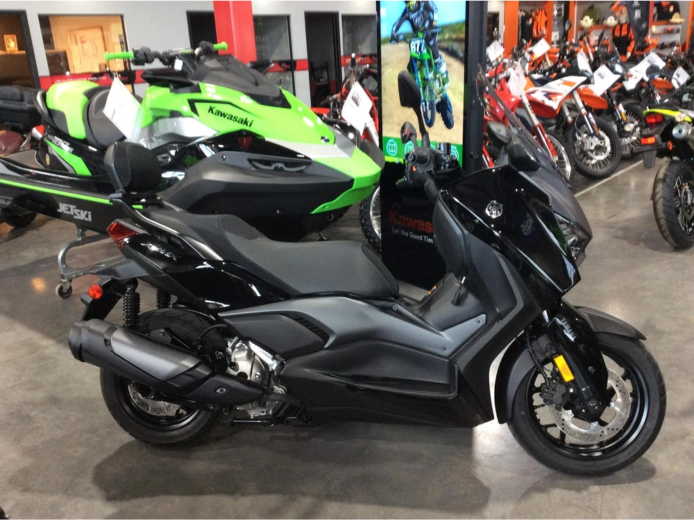 2025 Yamaha Xmax 300 Abs Czd300asb alt