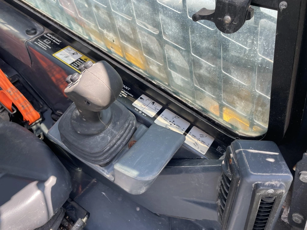 John Deere 324g 2024 alt