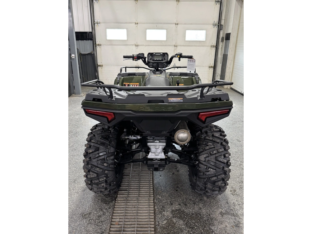 2026 Polaris 570 Premium 40e alt