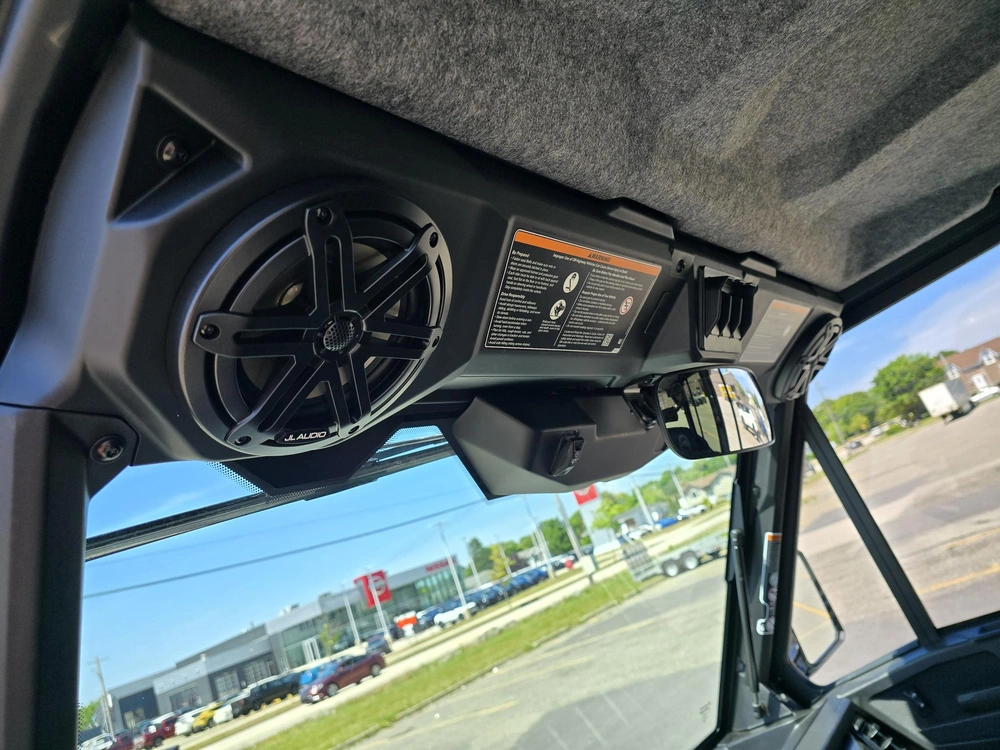 2026 Brp Defender Max Limited Cab Hd11 alt