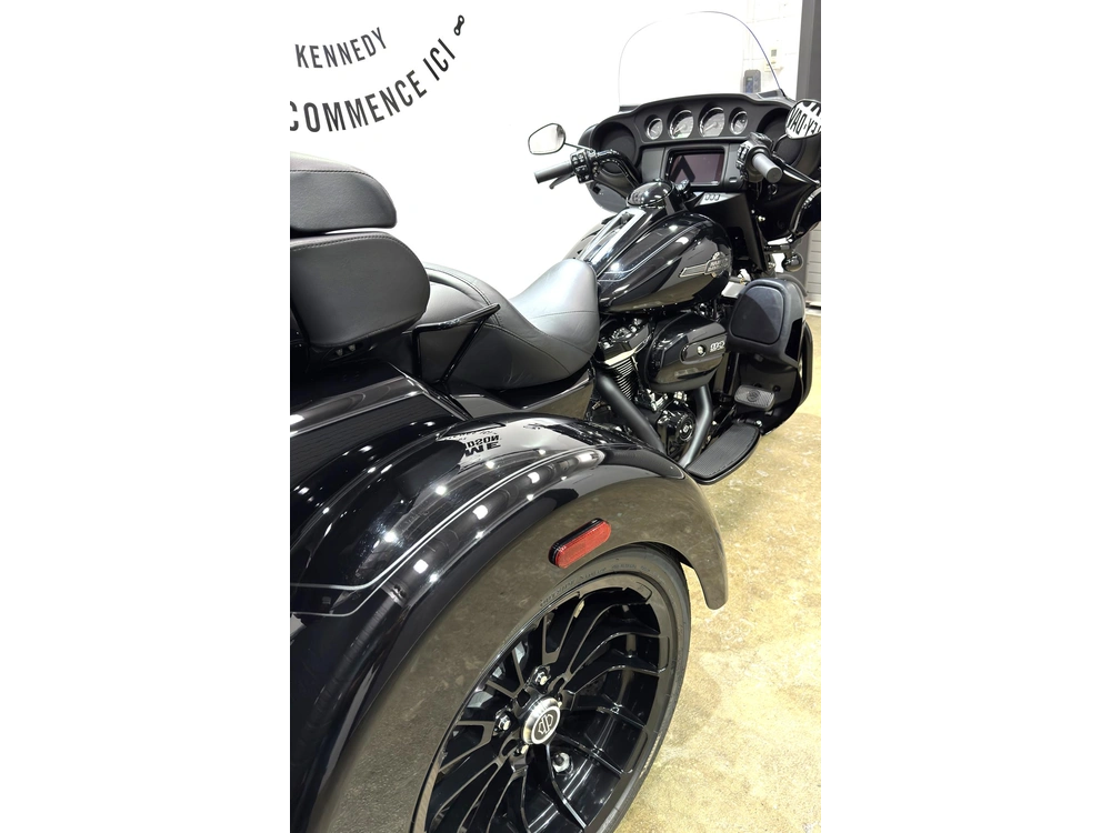 Harley-davidson Tri Glide Flhtcutg 2025 alt