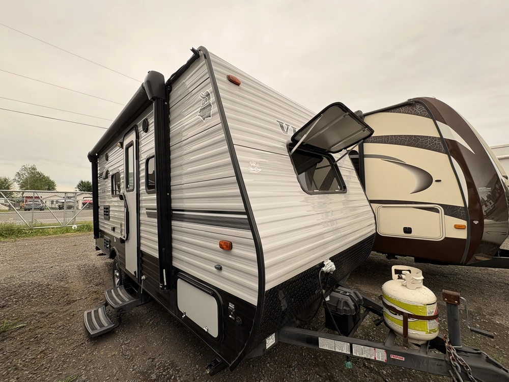 Forest River Viking 17fq 2018 alt