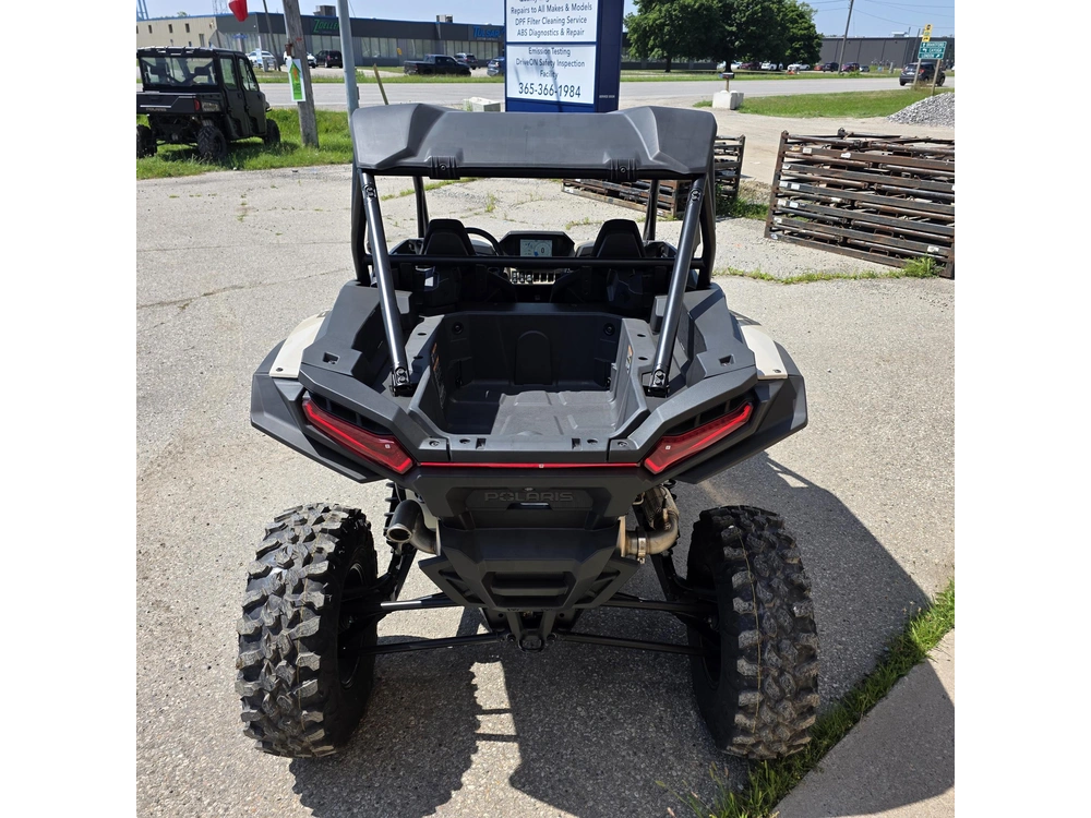 2026 Polaris Rzr Xp 1000 Ultimate alt