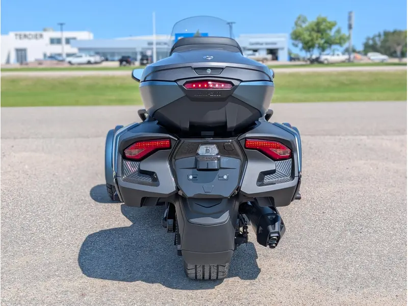 2026 Can-Am Spyder RT Limited - Mineral Blue