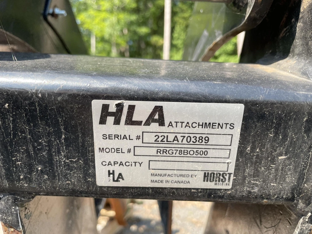 2022 John Deere 317g alt