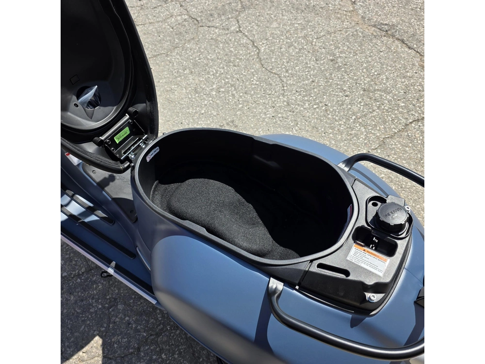 2026 Vespa Gtv Officina 8 310 alt
